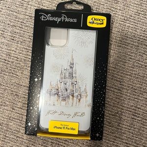 Brand new never opened Disney Parks phone case